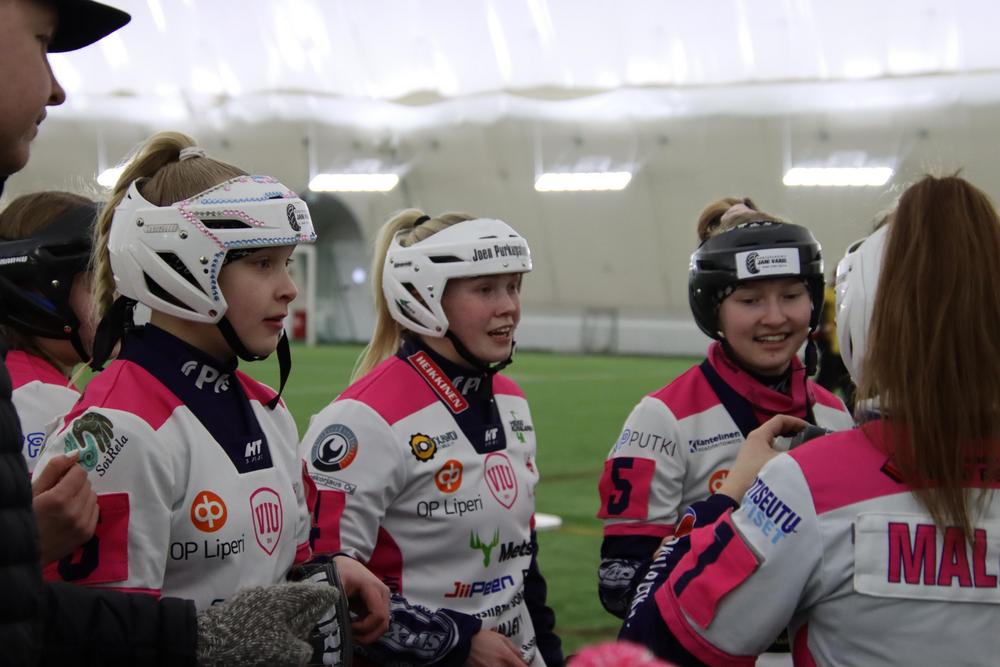 B - Ykkönen & Naiset Maakuntasarja pelasivat
