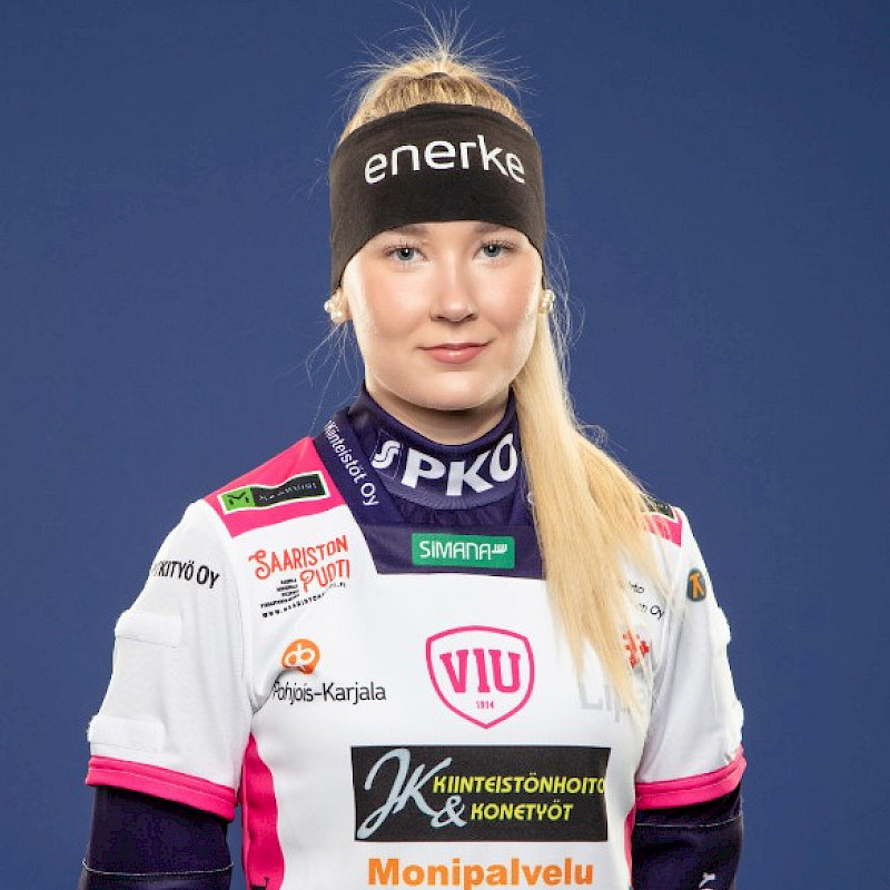 Sara Rosti Naisten Ykkösen Itä - Länsi -otteluun